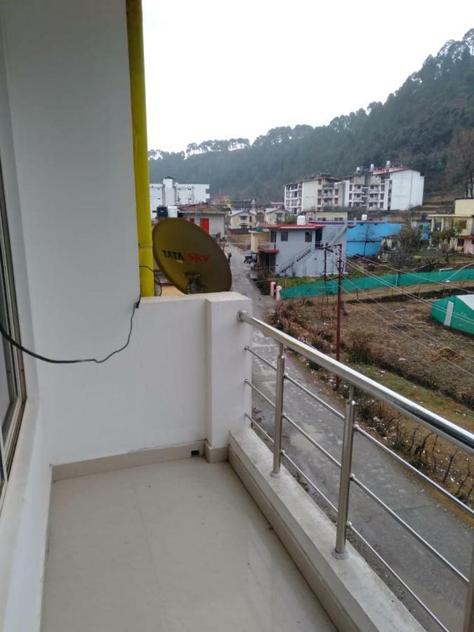 Hotel Vindhwashni Haldwāni Extérieur photo