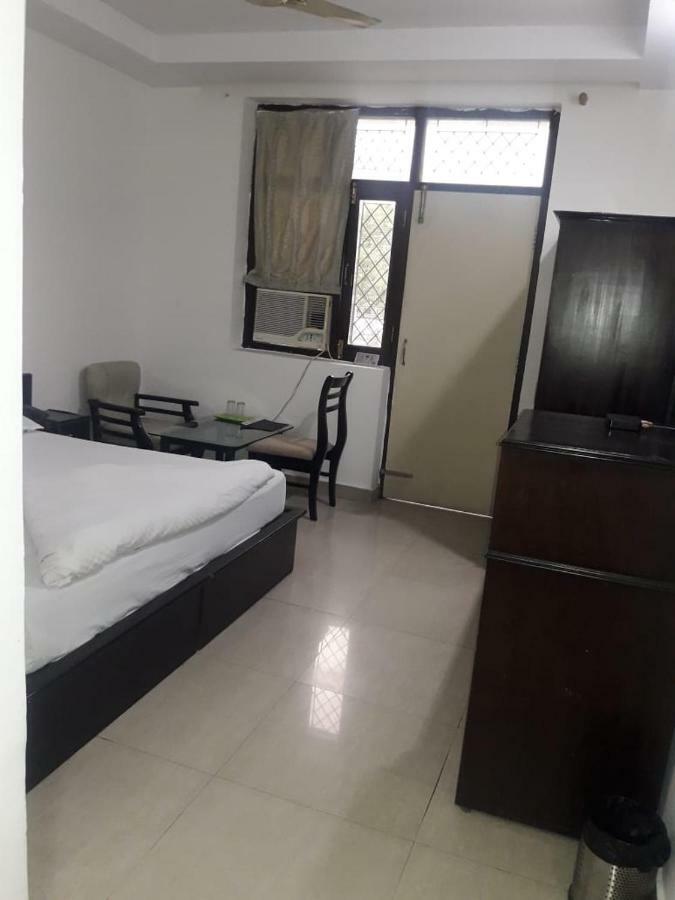 Hotel Vindhwashni Haldwāni Extérieur photo