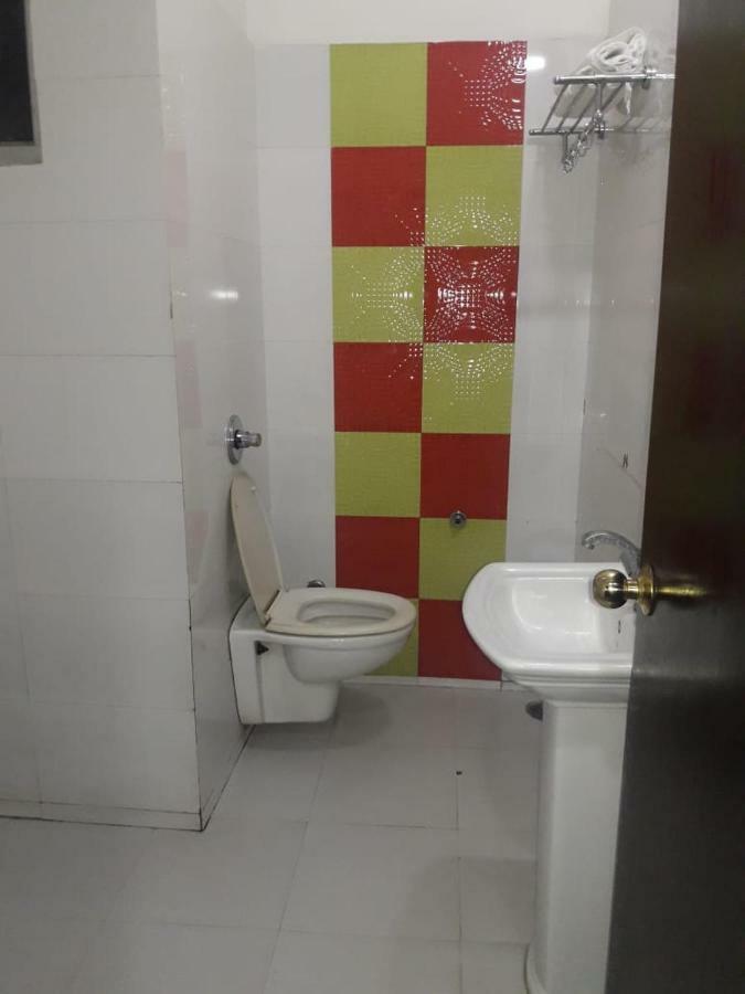 Hotel Vindhwashni Haldwāni Extérieur photo